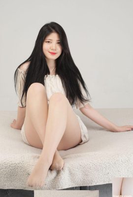 صور عارضة الأزياء الكورية الشابة الجميلة والممتلئة – شير (41P)