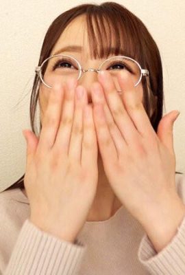 (فيديو) الفتاة البسيطة التي ترتدي نظارات من فوكوي هي معجزة ذات ثديين ضخمين من فئة الكنز الوطني. اه هكذا…(19ف)