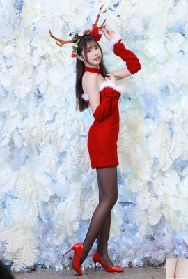 (مجموعة على الإنترنت) فتاة تايوانية جميلة الساق-Huimi Christmas Girl تصوير خارجي واقعي (93P)