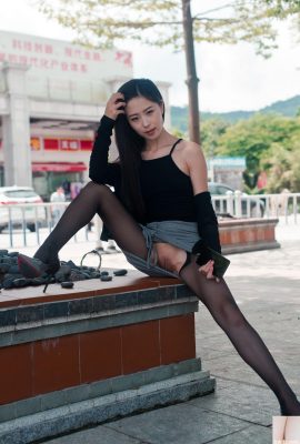 (مجموعة عبر الإنترنت) نموذج XiuRen-Xiao Ziyi Alice “فستان أسود حريري رمادي” (الجزء 2) (83P)