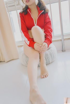 (ألبوم صور Mei Mei) ملابس رياضية باللون الأحمر اللوزي لفتاة مشهورة على الإنترنت (68P)