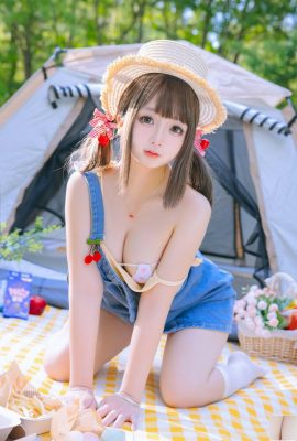 (مجموعة عبر الإنترنت) “Picnic Day 1” حصريًا لكبار الشخصيات لـ Welfare Girl Hinako (100P)