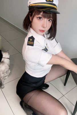 yuuhuiyuhui – مجموعة B Bad Cop (48P)