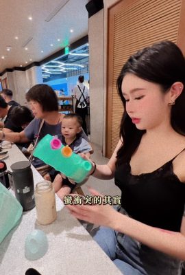 الصورة مغرية لدرجة أن “Xiao Zhang Baby” هي فتاة جميلة جدًا مع ألبوم مذهل) (14p)