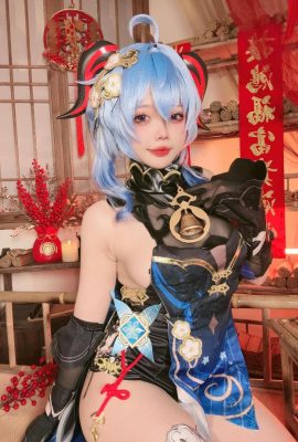 (مجموعة عبر الإنترنت) Coser@Xiao Yaoyao-Ganyu Hai Lantern Fastival Dress (40p)