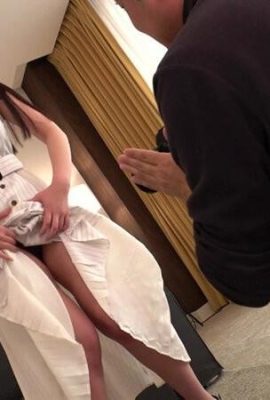 Kitano Mina: AV Actress و Founded Secrety Frome Who Scuggles في غرفة مغلقة وتثير بوسها مع Whispers Dirty Talk … (21p)