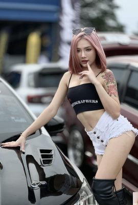 نموذج السيارة المتعجرف؟ (Jing Queyi مغرم جدًا بالدعوى القضائية ، وشخصيتها جيدة جدًا (13p)