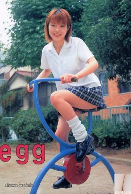 نجمة إباحية في ura-books egg (52p)