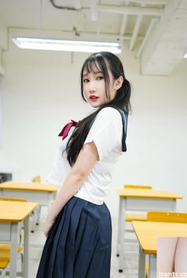 “Yu Yuwen” الشكل المثالي ، العيوب الصفر (10p)