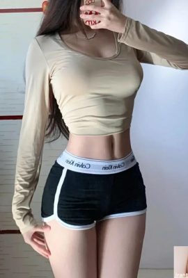 الأخت الملكية “جيسيكا روكوان” على وشك أن تكون مدمن مخدرات من قبلها (10p)