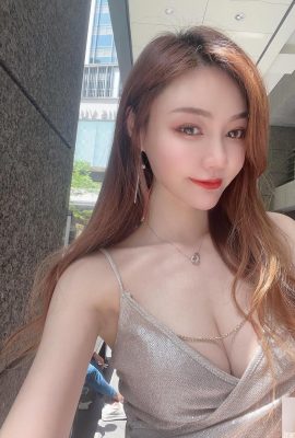 “Su Xiaoli” لها جمال رائع وشخصية شيطانية مليئة بالإغراء (10p)