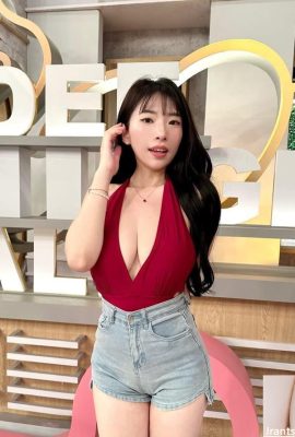 “Jiang Wanting” الصور المنحنية الفخور هي عادلة ومثيرة وجذابة (10p)