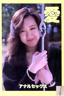 نجمة إباحية في Urabon-Books Love Anal Sex (55P)