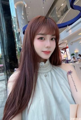 “CHEN Yi CHEN” عيون عميقة وشخصية مثيرة ستغري قلبك (10P)