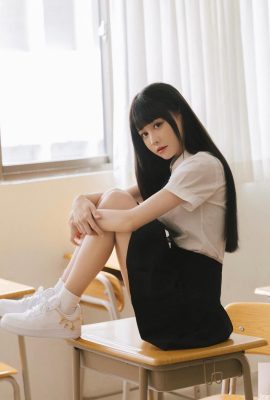 تتمتع “Wang Yiting” بملامح وجه جميلة وشخصية مثيرة للغاية تجعل قلبها ينبض خارج نطاق السيطرة (10P)