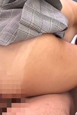 تم إجبار الفتيات اللاتي يرتدين الزي الرسمي على الاختراق والقذف، مما جعلهن يبكون جميعًا (20P)