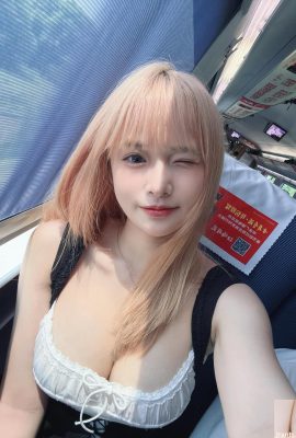 تتمتع “Niu Niu Girl” بأفضل منحنيات الثدي والجسم (10P)