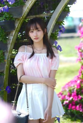 “”شمس كيفان”” لها وجه جميل وإحساس بالحب سيأسر قلبك (10P)