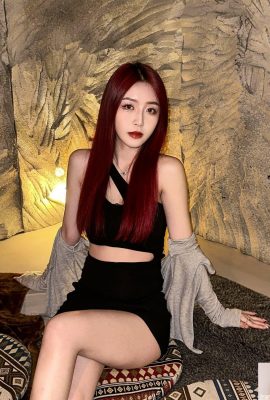 “Zoe Ruoyi” تتمتع بثديين جميلين وبشرة فاتحة وبشرة مذهلة (10P)