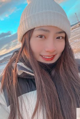 وجه “Ye Xinyi” المثير يجعل قلوب الناس ترفرف (10P)