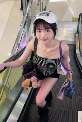 “Lee Eun-hee” لطيفة ومثيرة في نفس الوقت، ولها شكل صغير وجذاب للغاية (10P)