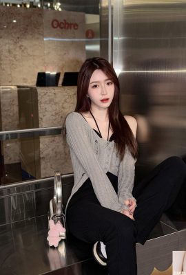 “Zoe Ruoyi” حار وحار … الشكل الجيد والمظهر الجيد قياسيان (10P)