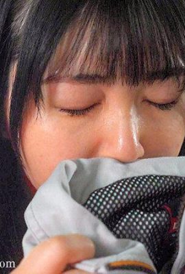 شينشيرو فواري: تلميذة في منتصف العمر مهووسة بالقضيب تبدأ بممارسة العادة السرية للرجل الذي أحبته لفترة طويلة… (21 ص)