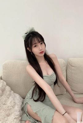 “”يويو”” صاحبة أفضل مظهر ومزاج وصدرها مكشوف (10P)