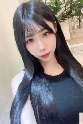 ابتسامة “الأخت لين” الأثيرية والحلوة تجعل الناس غير قادرين على النظر بعيدًا عن الحب (10P)