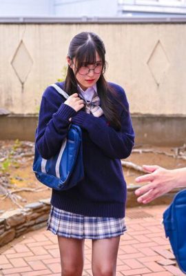 Hibiki Amemiya: الأخت الكبرى الجميلة ذات الصدر الكبير ذات النظارات العادية هي امرأة منحرفة حصريًا لأخيها الأصغر Hibiki Amemiya (21P)