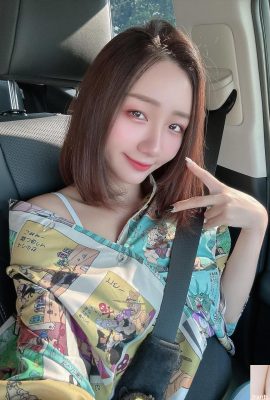 “Zi Miao Koneko” لديها تمثال نصفي ممتلئ الجسم… يوضح بشكل مثالي سحرها المثير (10P)