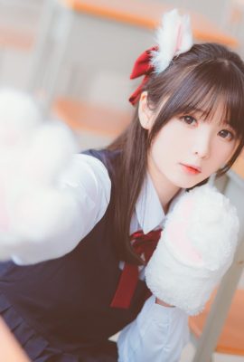 فروست مون شيمو – رقم 034 الفتاة حسنة التصرف (17P)