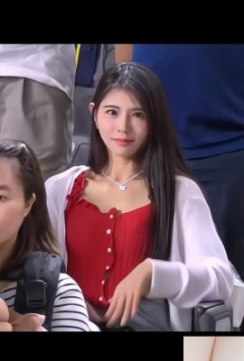 الرقص والدعم في الملعب! يظهر شعر لو شياو تشينغ الأسود الطويل حيويتها (13P)